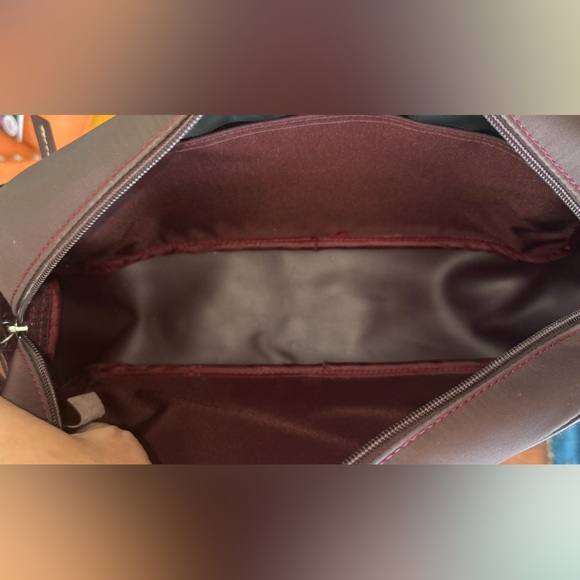 LONGCHAMP ($575) Striped UNISEX Crossbody Bag EUC made in France - Picture 8 of 12